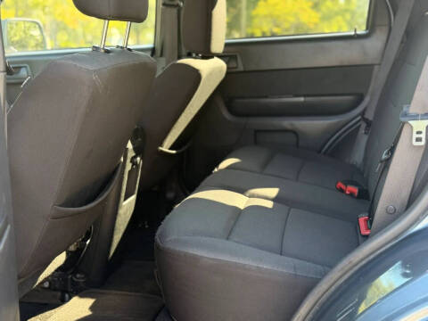 2010 Ford Escape XLT