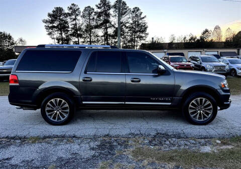2017 Lincoln Navigator L Select