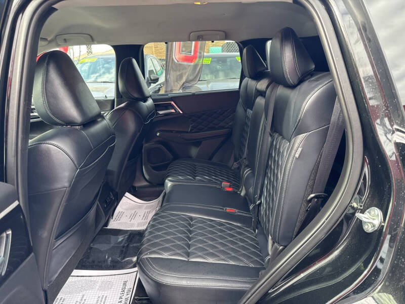 2024 Mitsubishi Outlander SEL