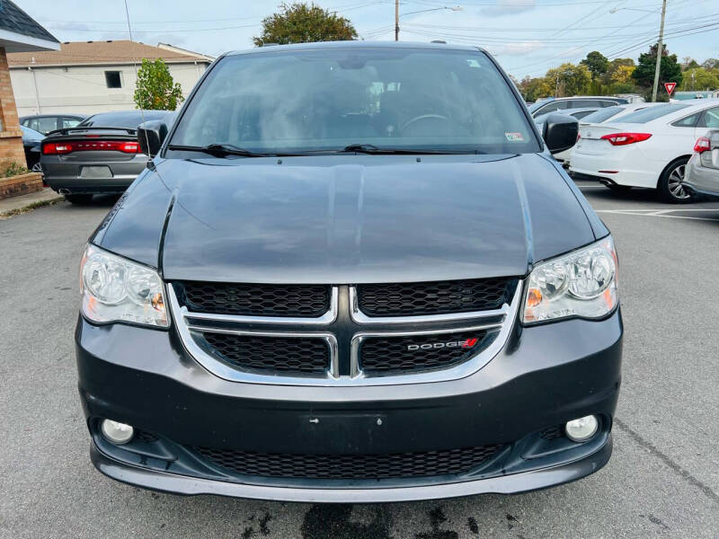 2018 Dodge Grand Caravan SXT photo 8