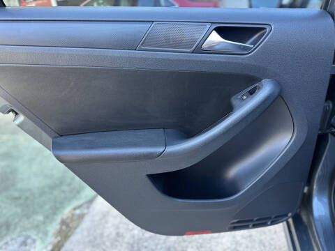 2011 Volkswagen Jetta