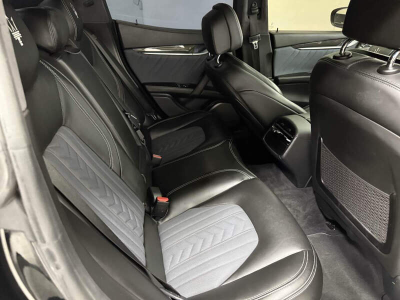 2017 Maserati Ghibli S