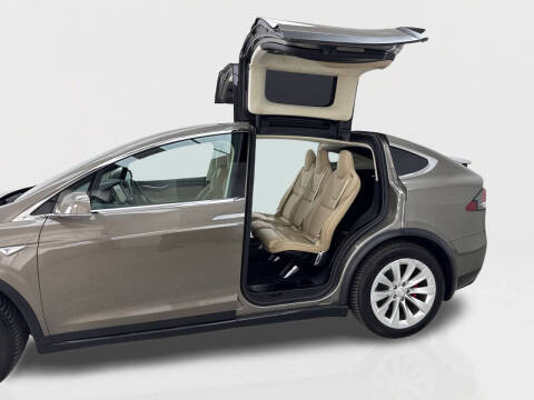 2016 Tesla Model X P90D
