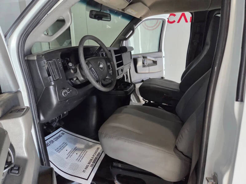 2016 Chevrolet Express LS 2500