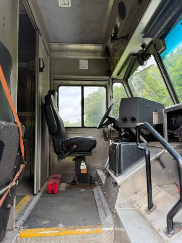 2017 Freightliner MT55 Chassis