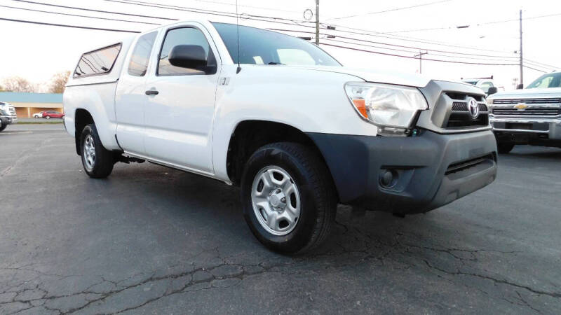 2012 Toyota Tacoma Base's photo