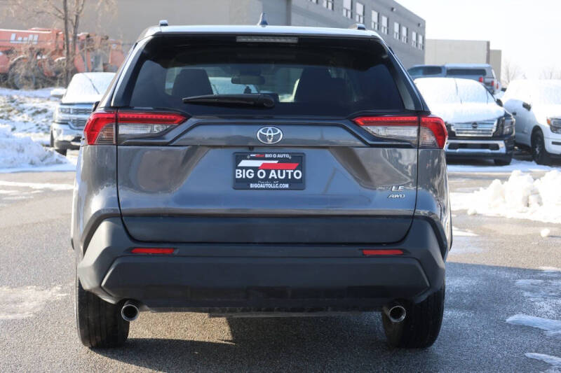2021 Toyota RAV4 LE