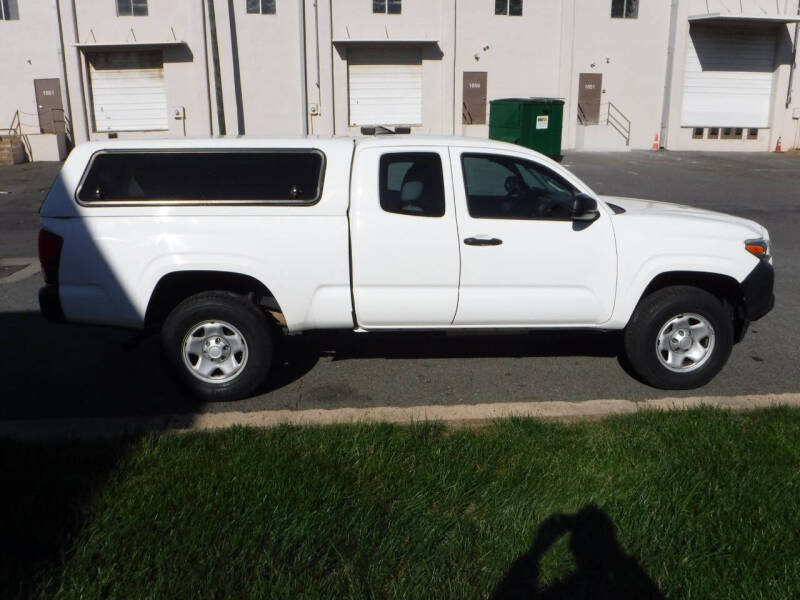 2018 Toyota Tacoma SR photo 7