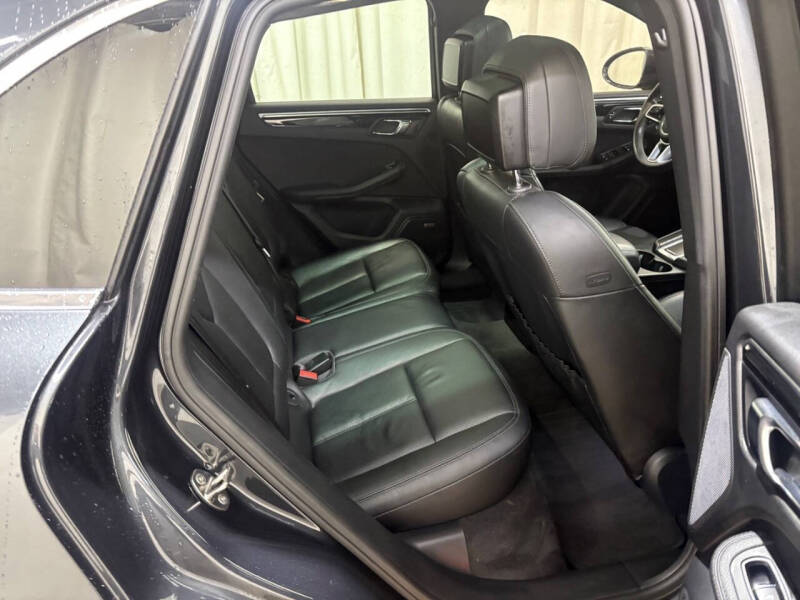 2017 Porsche Macan S