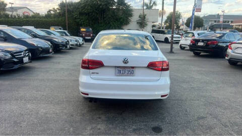 2015 Volkswagen Jetta