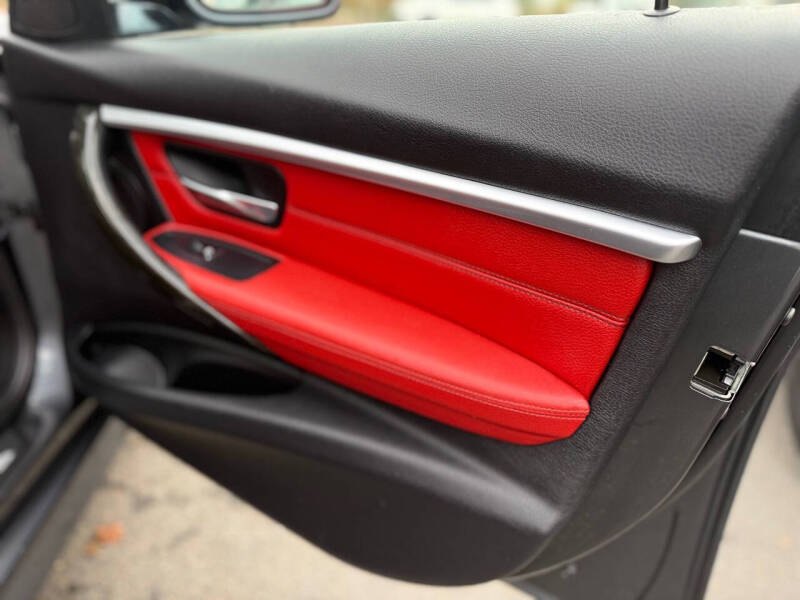 2016 BMW 3 Series 328i