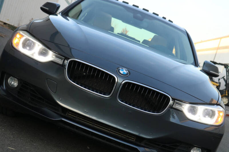 2013 BMW 3 Series 335i