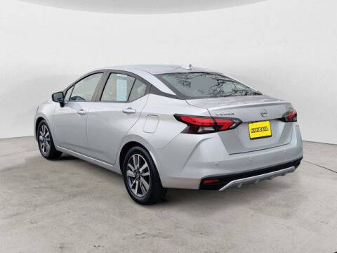 2023 Nissan Versa SV