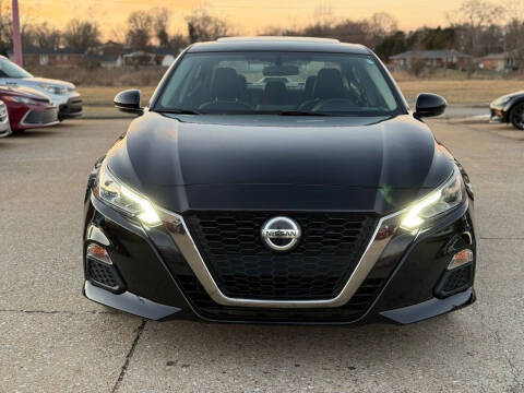 2019 Nissan Altima for sale at Car Nation, INC in Bowling Green KY