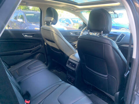 2018 Ford Edge Titanium