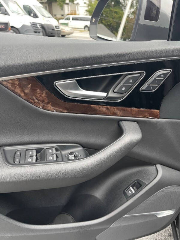 2017 Audi Q7 3.0T quattro Premium Plus