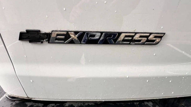 2019 Chevrolet Express 2500