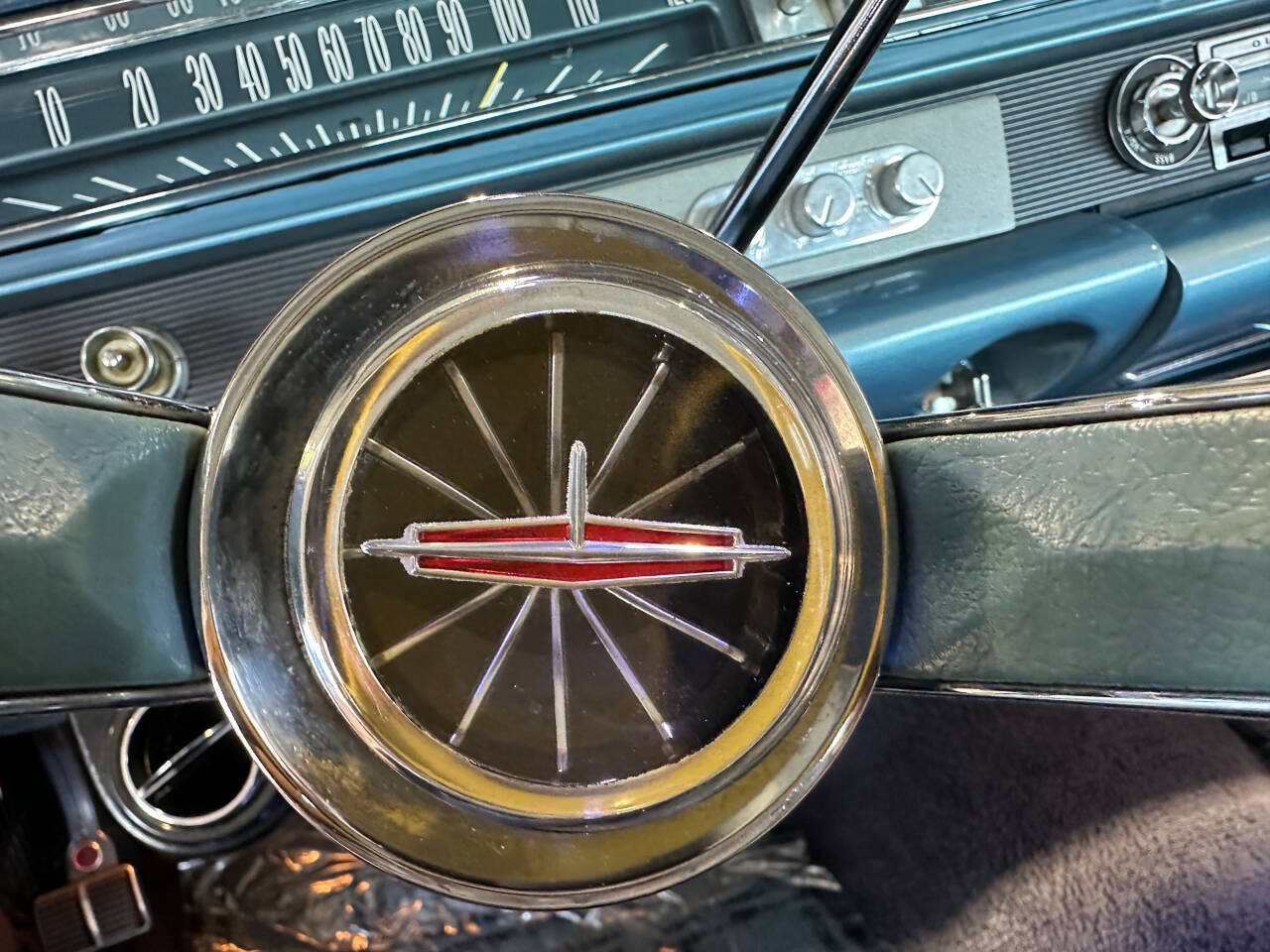 1963 Oldsmobile 98 29