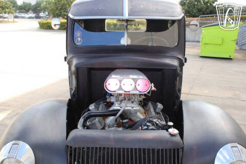 1947 Ford F-100