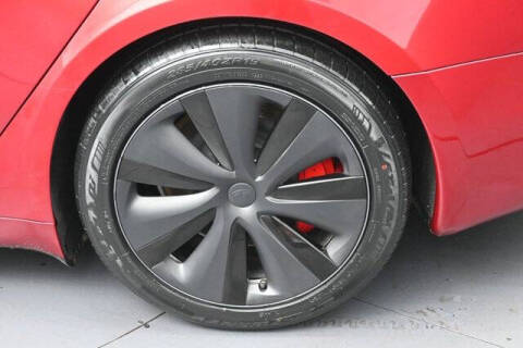 2023 Tesla Model S Plaid