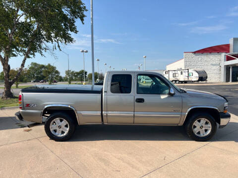 2000 Chevrolet Silverado 1500 LT