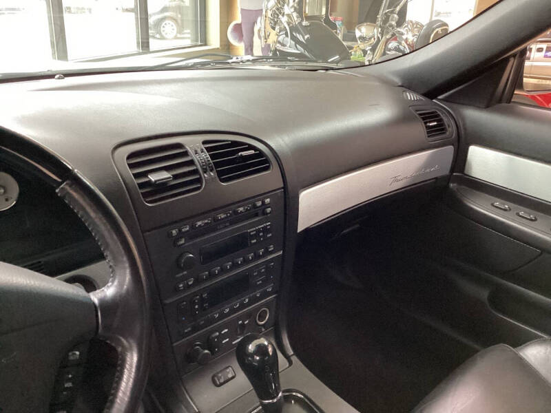 2004 Ford Thunderbird Deluxe