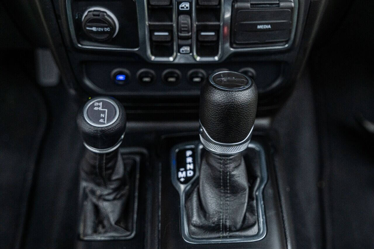 2023 JEEP Gladiator Pickup - $71,999