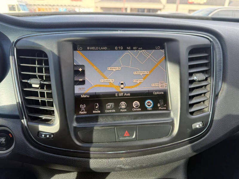 2015 Chrysler 200 S