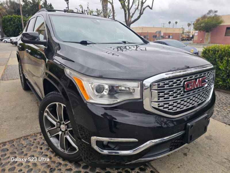 2017 GMC Acadia Denali