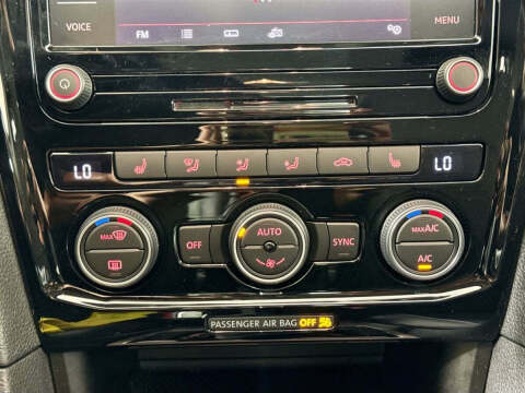 2022 Volkswagen Passat SE