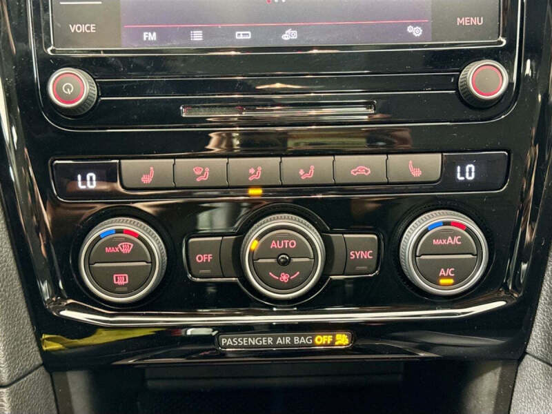 2022 Volkswagen Passat SE