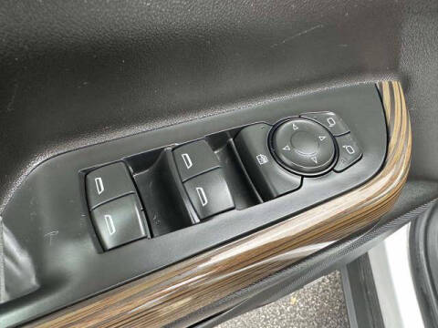 2017 GMC Acadia SLE-2