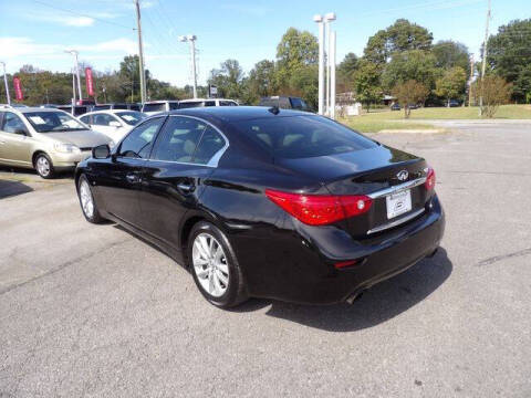 2015 Infiniti Q50 Premium