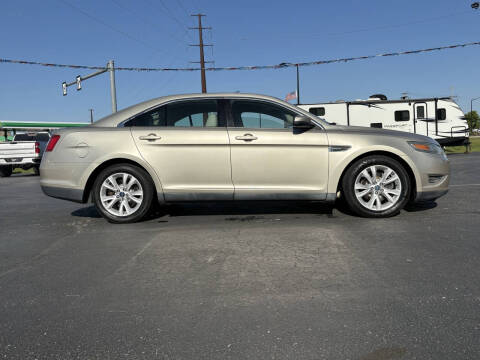 2011 Ford Taurus SEL
