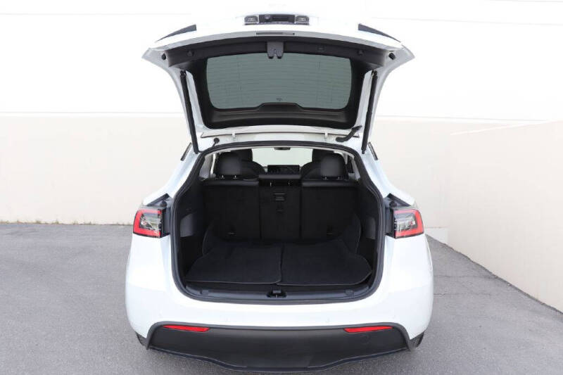 2020 Tesla Model Y Long Range