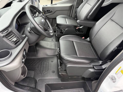 2026 Ford Transit 250