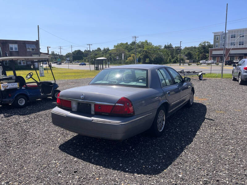 2000 Mercury Grand Marquis GS photo 4