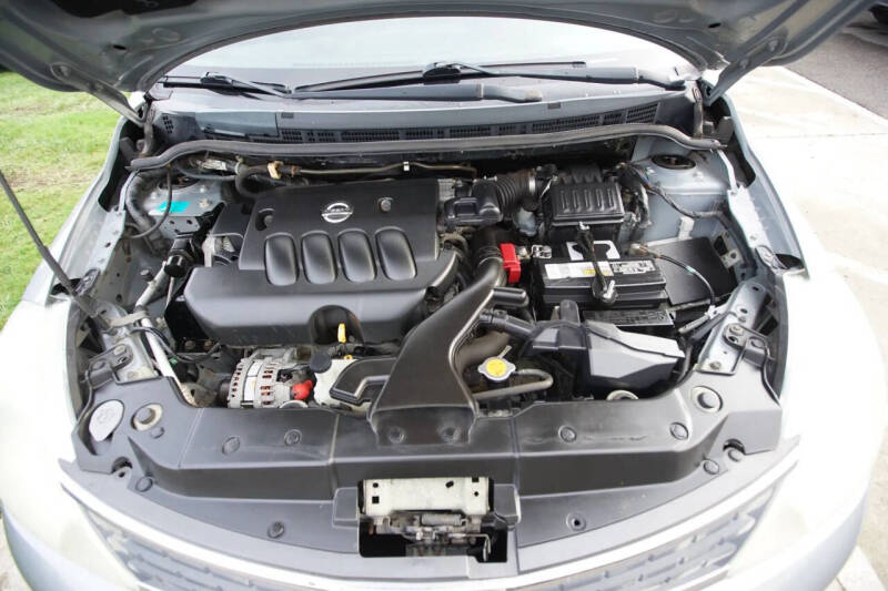 2008 Nissan Versa 1.8 S