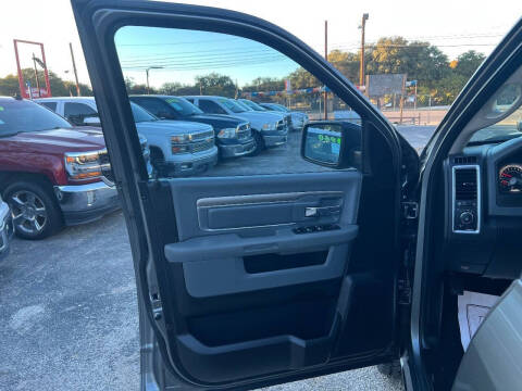 2013 RAM 1500 Big Horn