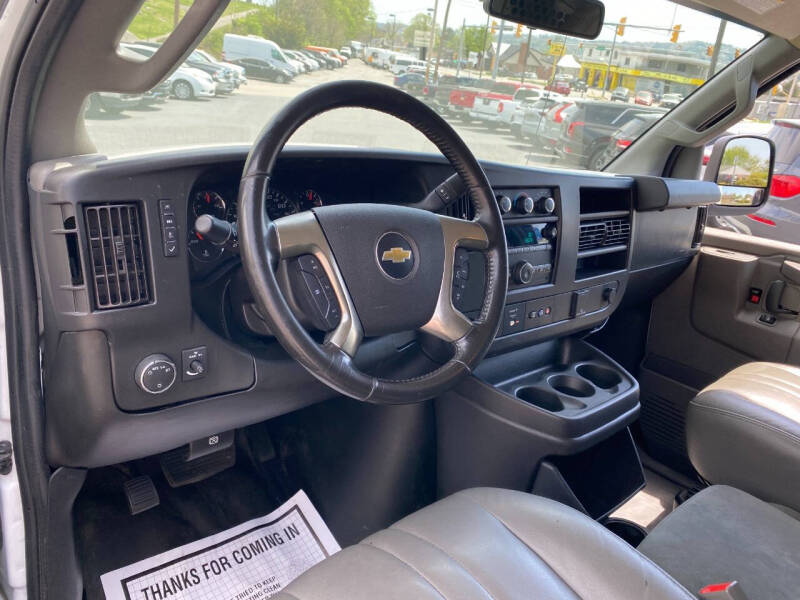 2019 Chevrolet Express 2500