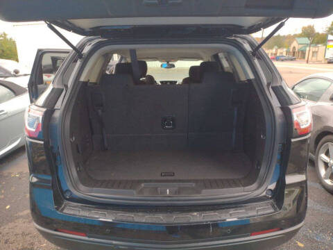 2017 Chevrolet Traverse LT