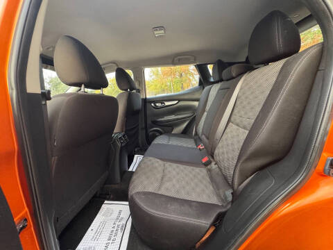 2017 Nissan Rogue Sport SV