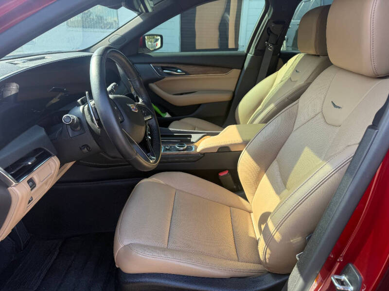 2025 Cadillac CT5 Premium Luxury