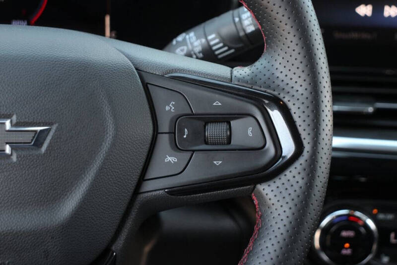 2024 Chevrolet Trax RS