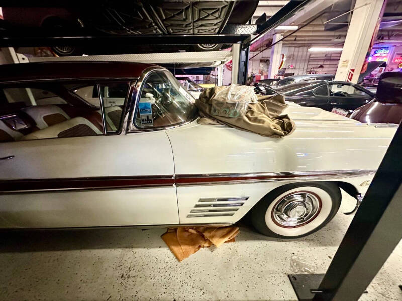 1958 Pontiac Bonneville