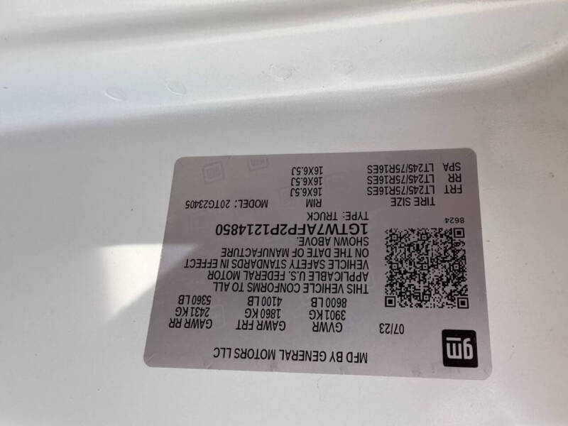 2023 GMC Savana 2500