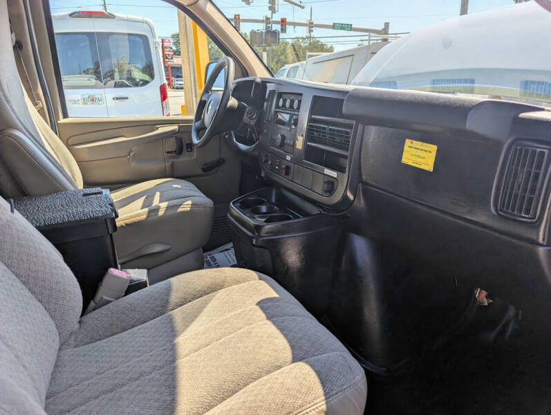 2011 Chevrolet Express 2500