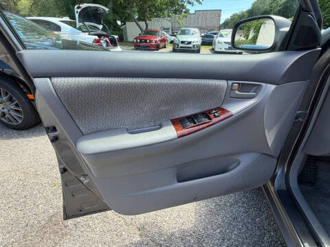 2004 Toyota Corolla