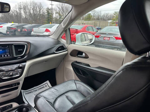 2018 Chrysler Pacifica Touring L
