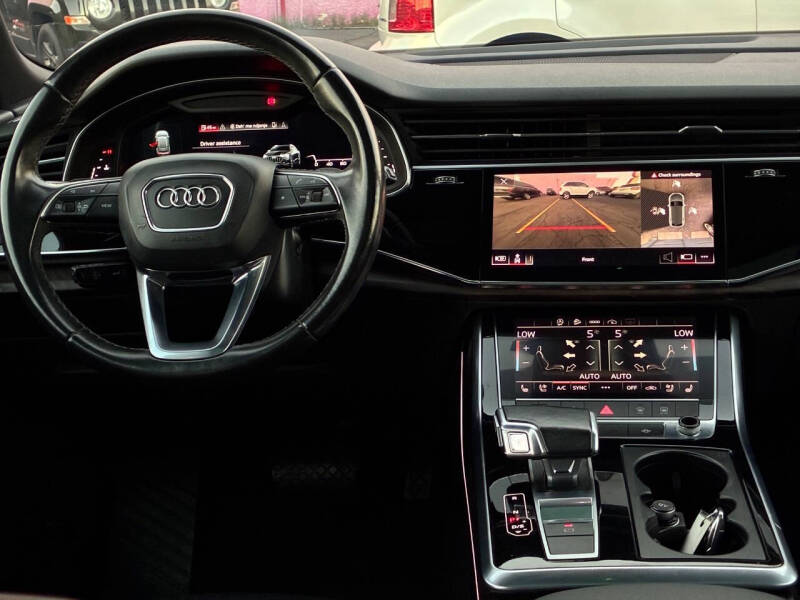 2021 Audi Q8 quattro Premium Plus 55 TFSI